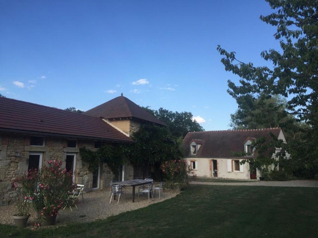 Bed and Breakfast Le Rozet Vendat Exterior foto